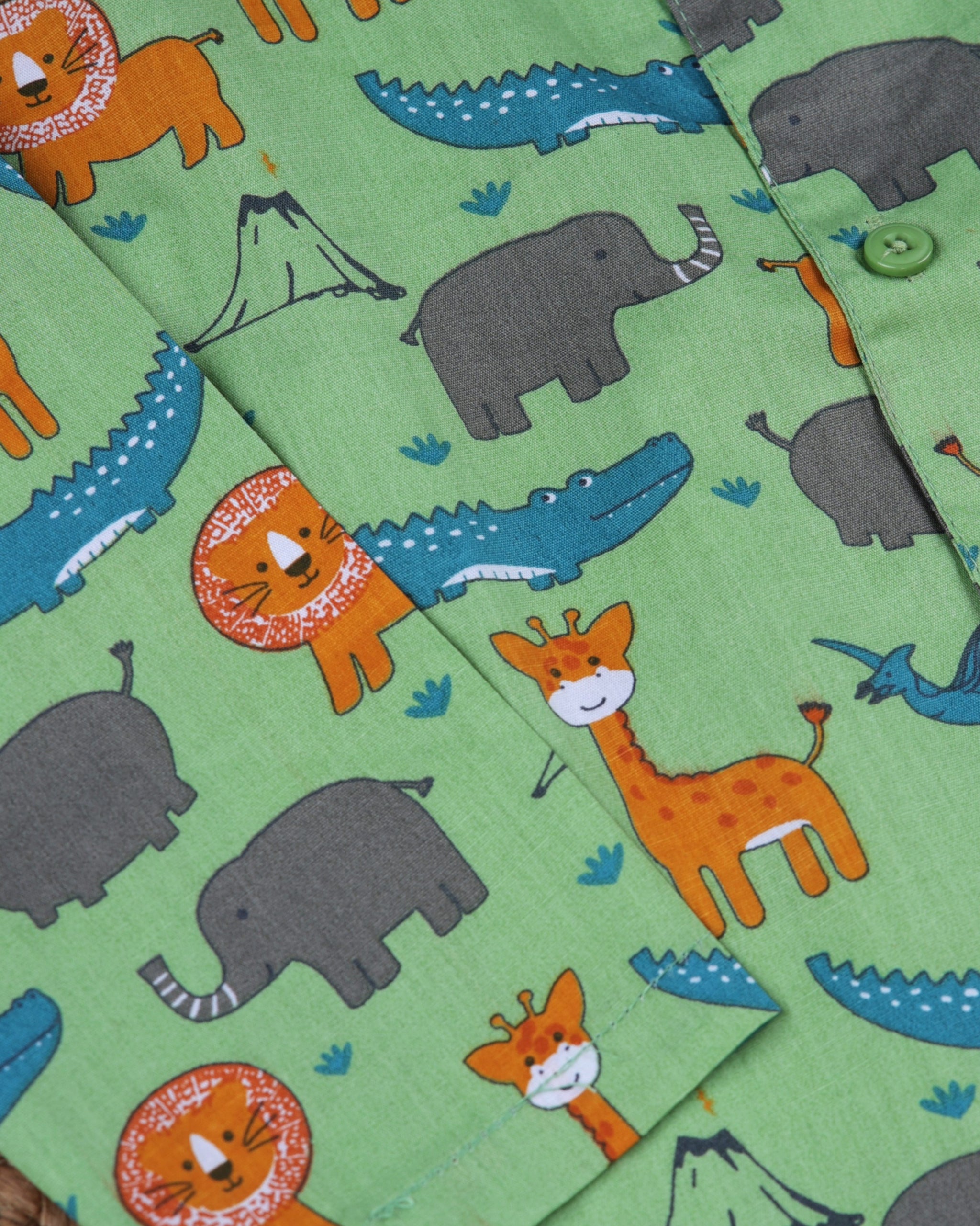 Dadda Doodle Cotton Woven Full Sleeves Co-ords Night Suit With Animal Print - Green